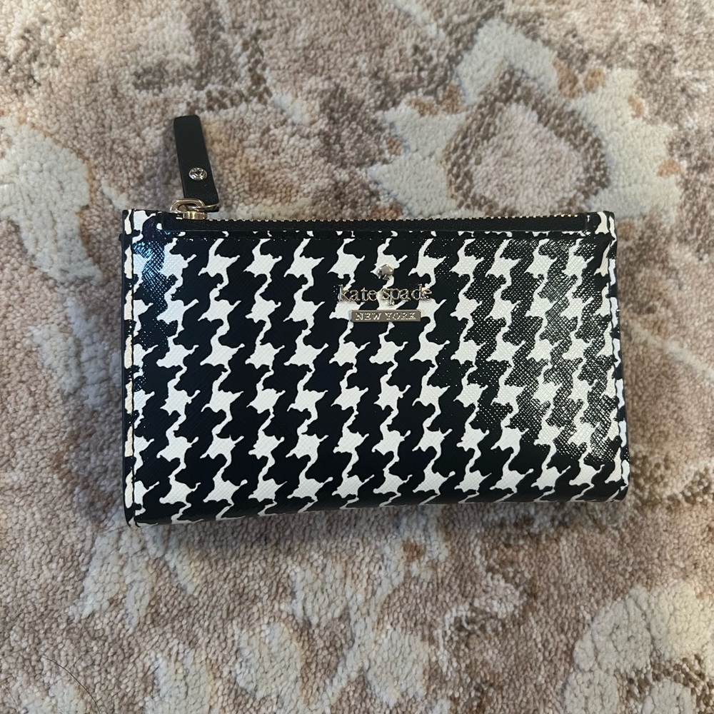 Kate Spade Houndstooth Wallet *NWT*